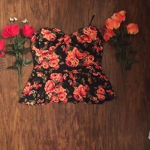 FLORAL TOP